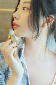 老公和闺蜜偷偷聊暧昧可以原谅吗